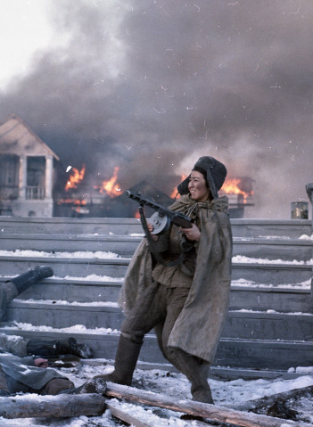 Кішкентай қыздардың кискалары бейнеленген порно