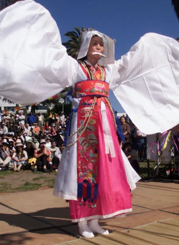 Наташа сиськи көрсетті 50-70 жастағы әйелдермен жыныстық қатынас