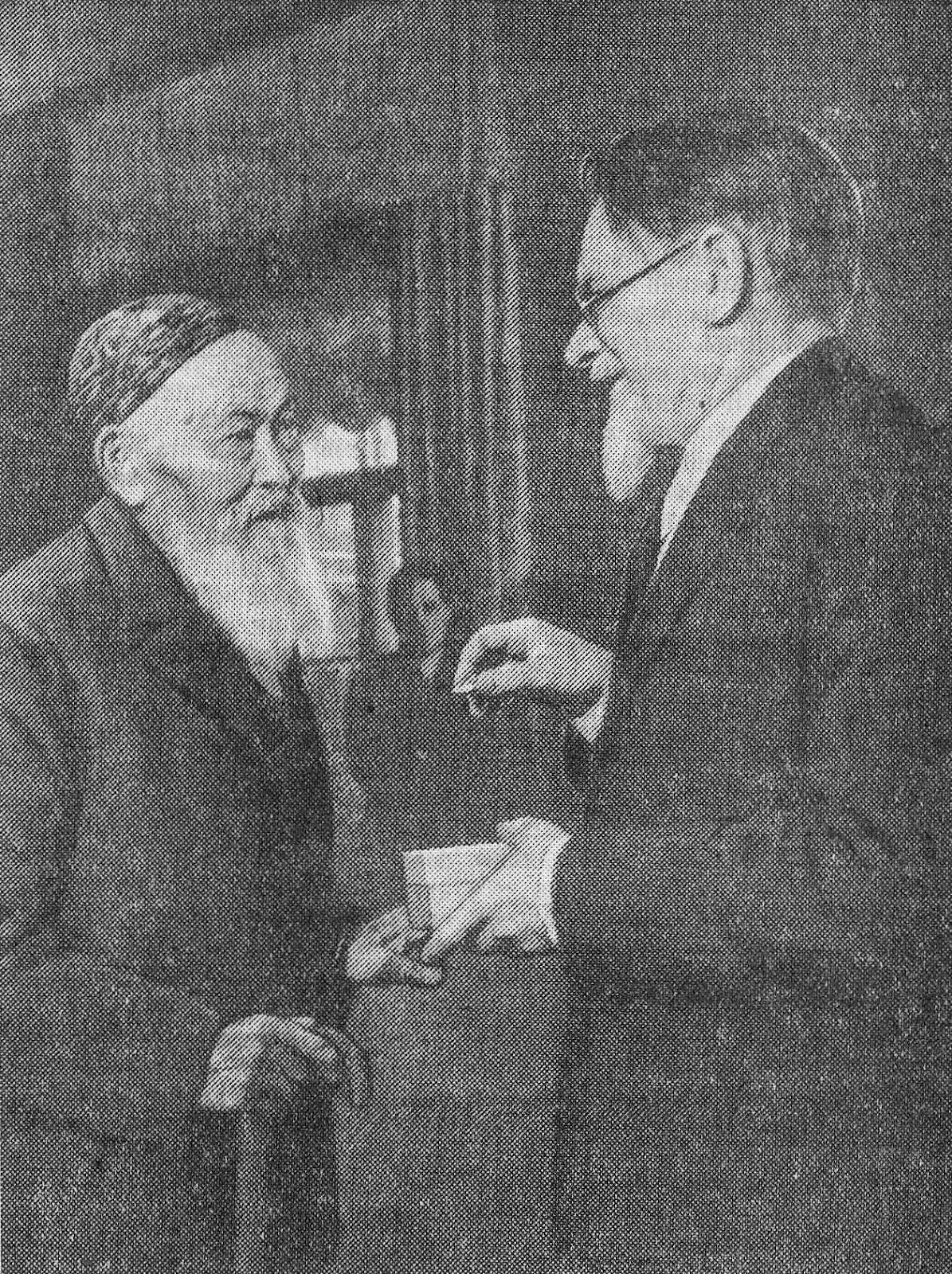 Михаил Калинин вручает Джамбулу орден Ленина (2 декабря 1938 г.)/Wikimedia Commons 
