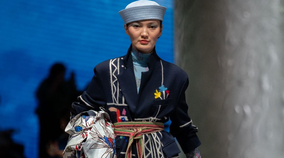 Вудманның ауыздағы кончалары бейне