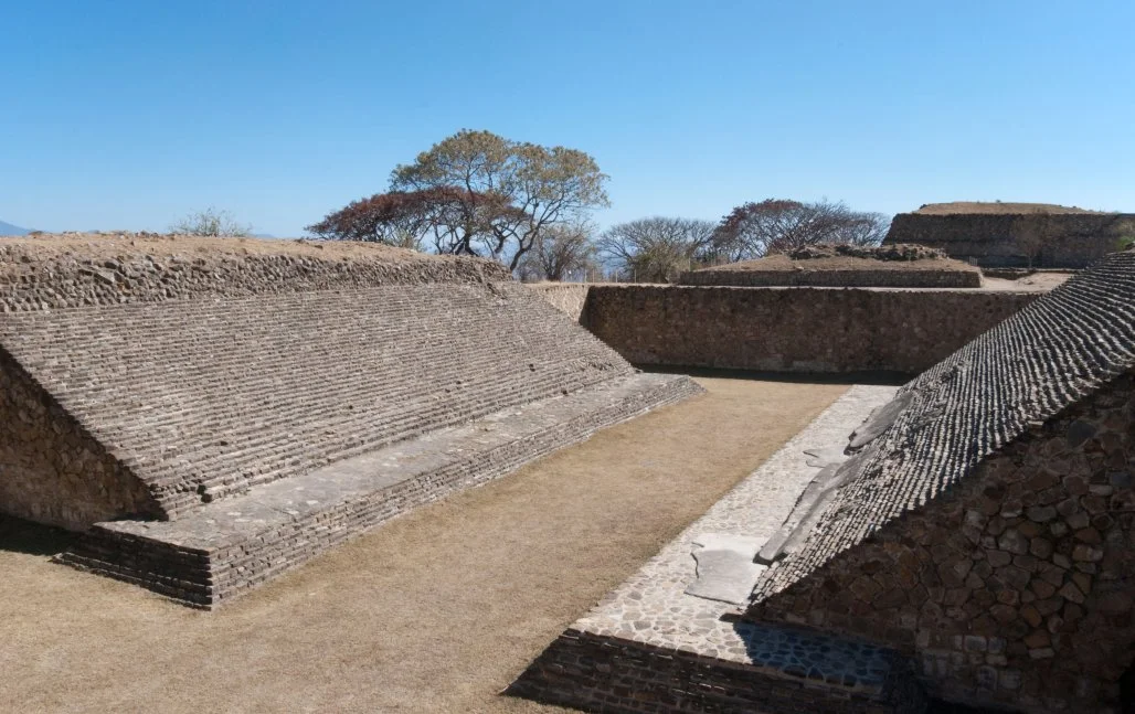 Дәл қазір Кемеровода жыныстық қатынасқа түсуді қалайтын қыздар