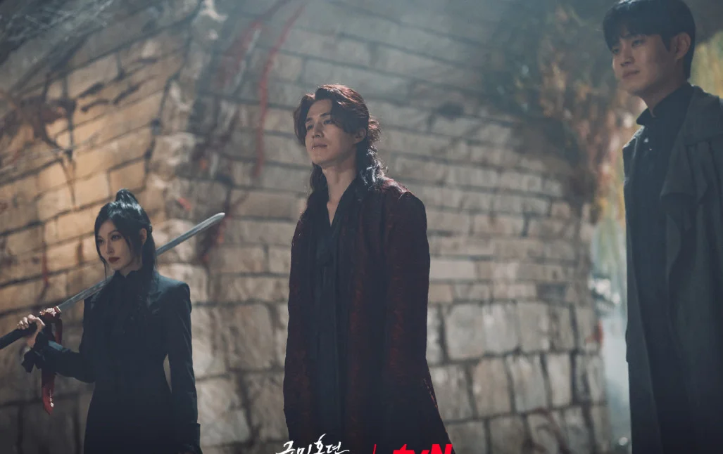 Жетілген қаншықпен порно