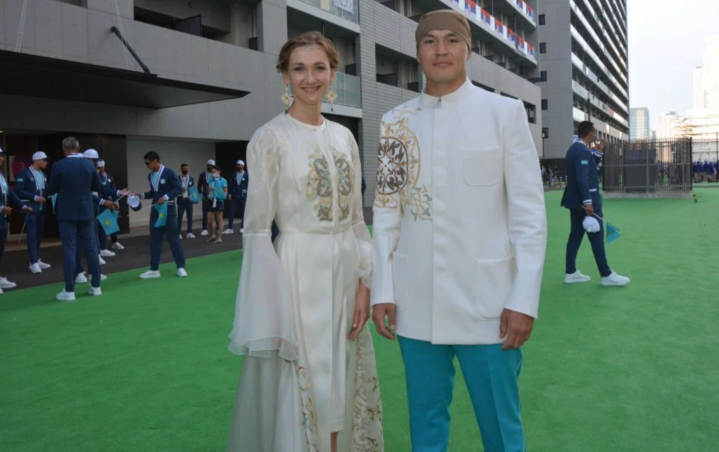 Орыс порно гиена алдады