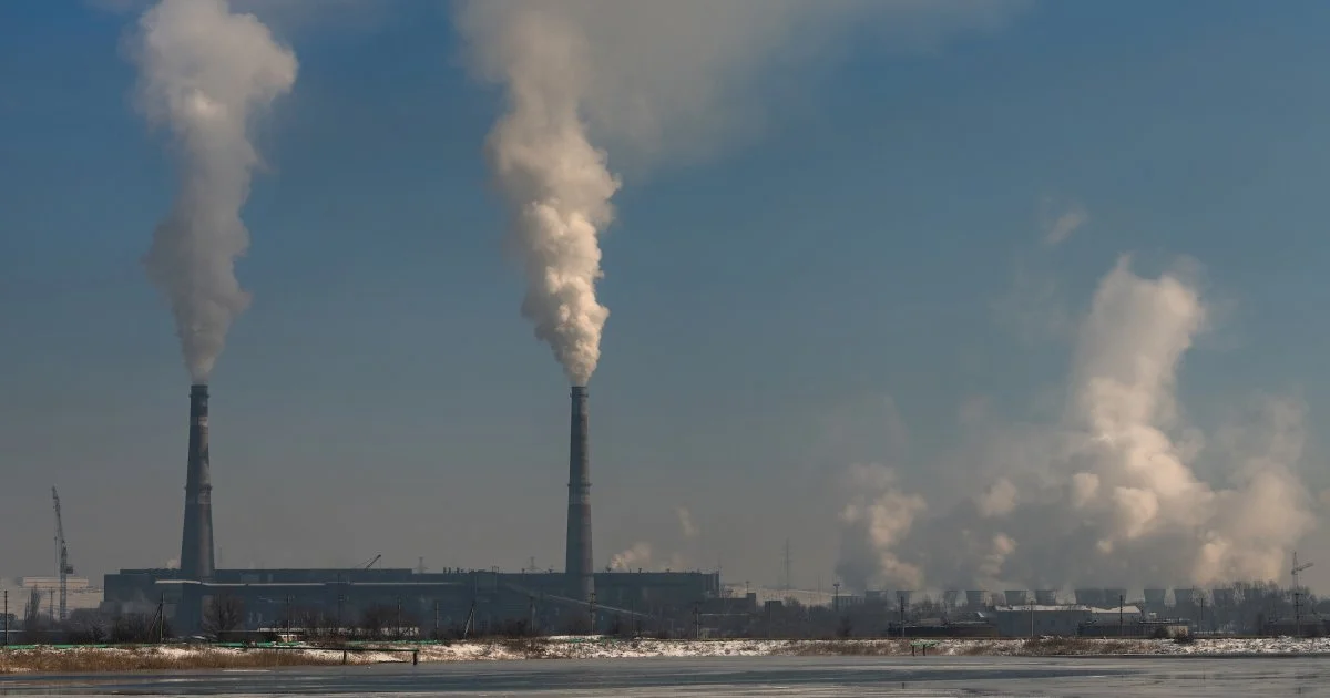 THE GLOBAL HISTORY OF SMOG - Qalam