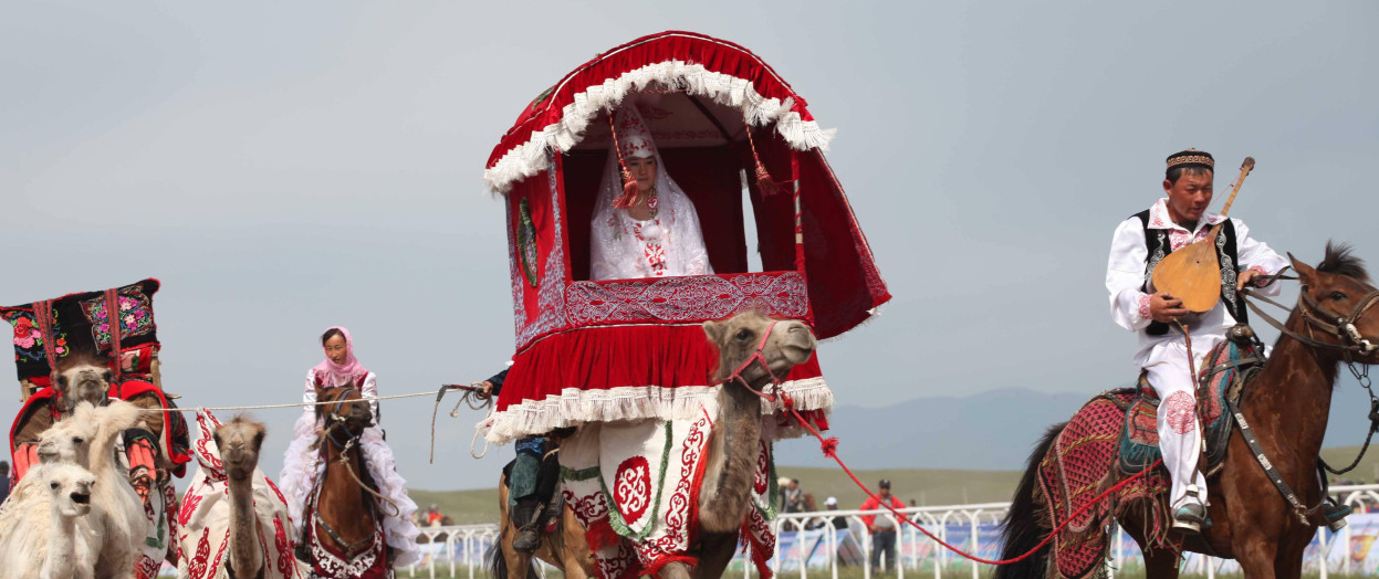Ең керемет порно көру кіреберіске отырды