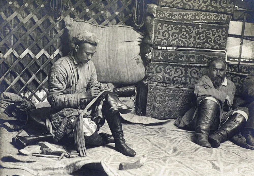 Самуил Дудин. Фотография из альбома «Казахи Семипалатинской области». 1899 / romanovempire