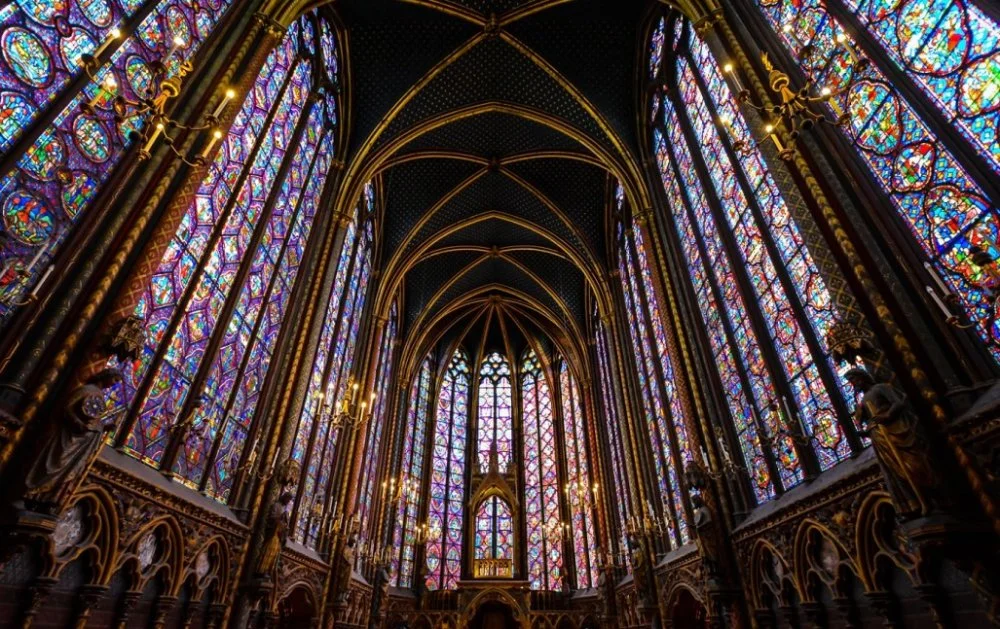 Stained glass windows of the upper part of the St. Chapel in Sainte-Chapelle. France, 1242-1248 / Alamy