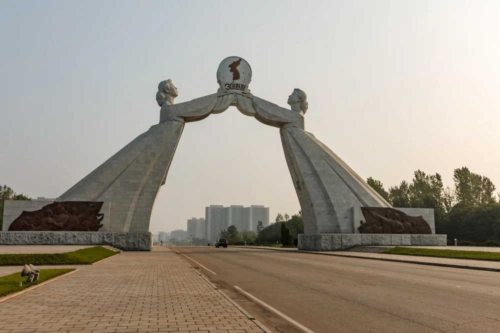 Арка Воссоединения в Пхеньяне/Alamy