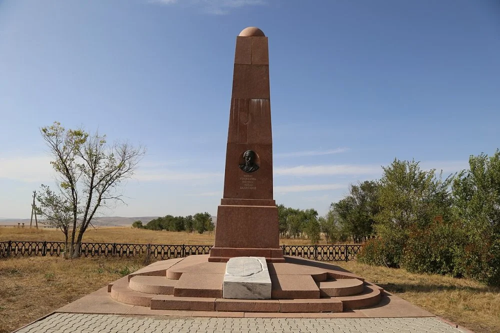 Grave of Shoqan Walikhanov/Yakov Fedorov/Wikipedia