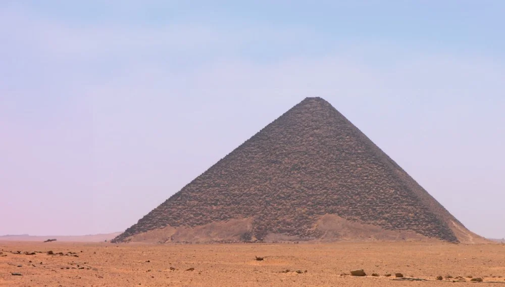 Red Pyramid/Wikimedia commons 