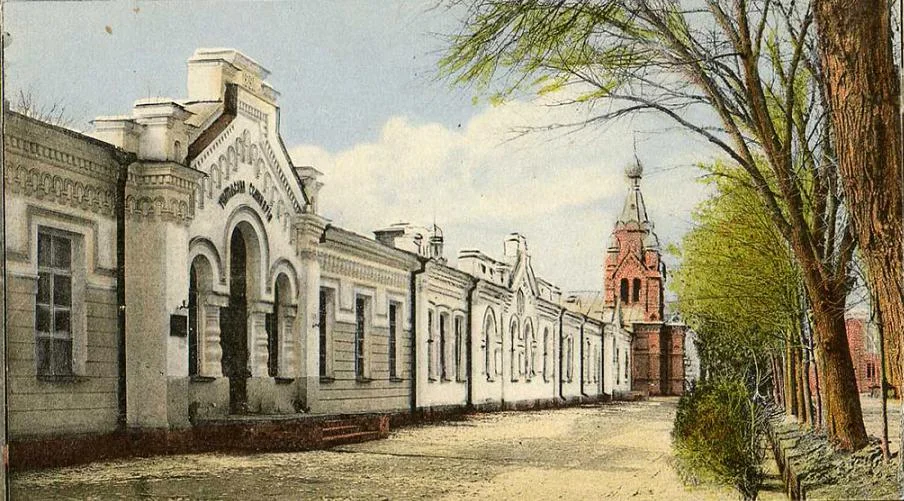 Ташкенттегі мұғалімдер семинариінің ғимараты. 1900 жыл / Wikimedia Commons