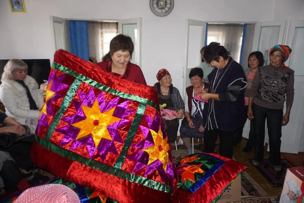 Төсек орын таныстыру. Жетісу облысы, Кербұлақ ауданы, Қызылжар ауылы. 2014-2015 жылдар / Динара Абилденова