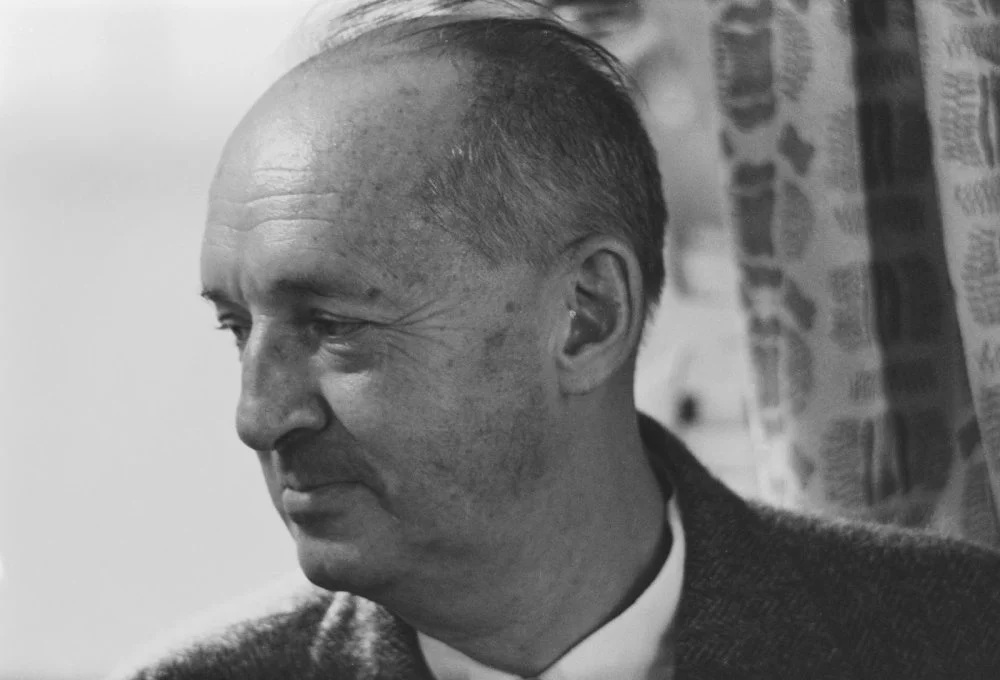 Vladimir Nabokov (1899-1977) at a ship departure, November 1960/Michael Ochs Archives/Getty Images