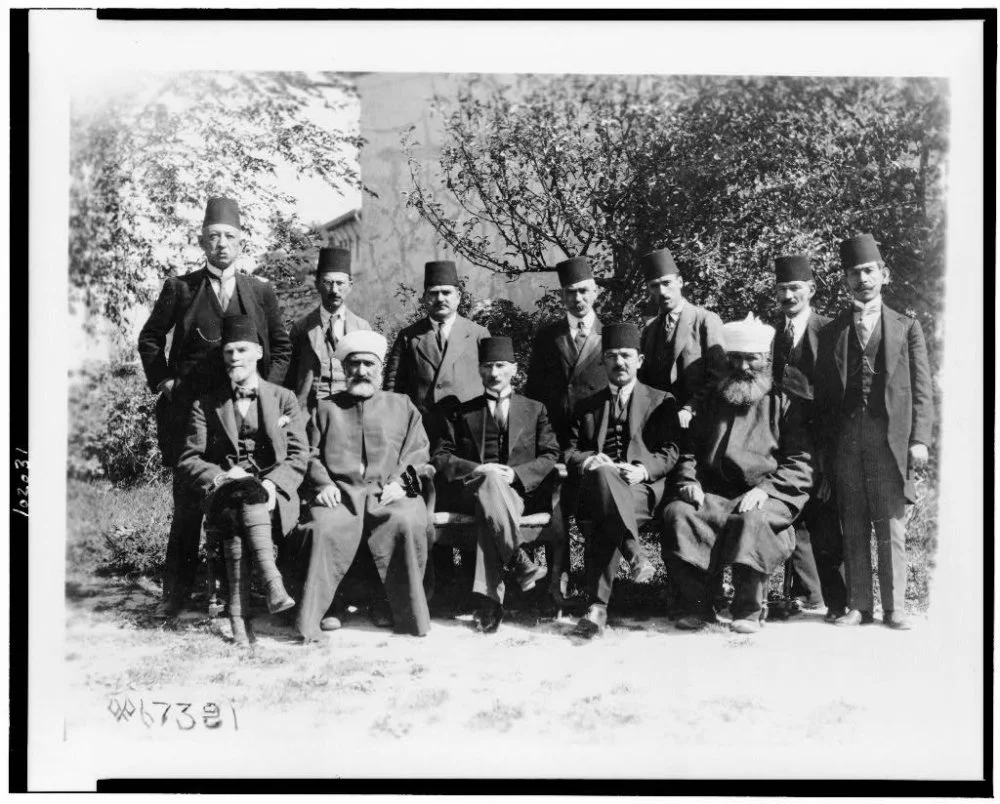 Ататүрік және Өкілдік комитетінің мүшелері. Сивас, 1919 жылдың қыркүйегі / Library of Congress