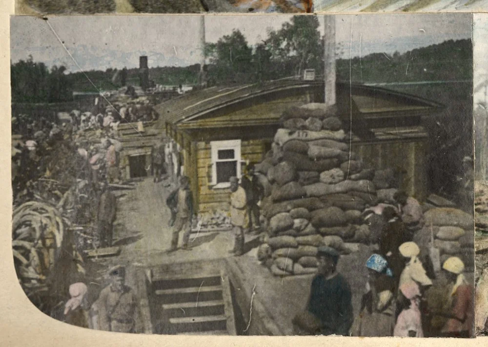 Дома спецпоселенцев в Нарыме. Томская область. 1930 год / Library of Congress