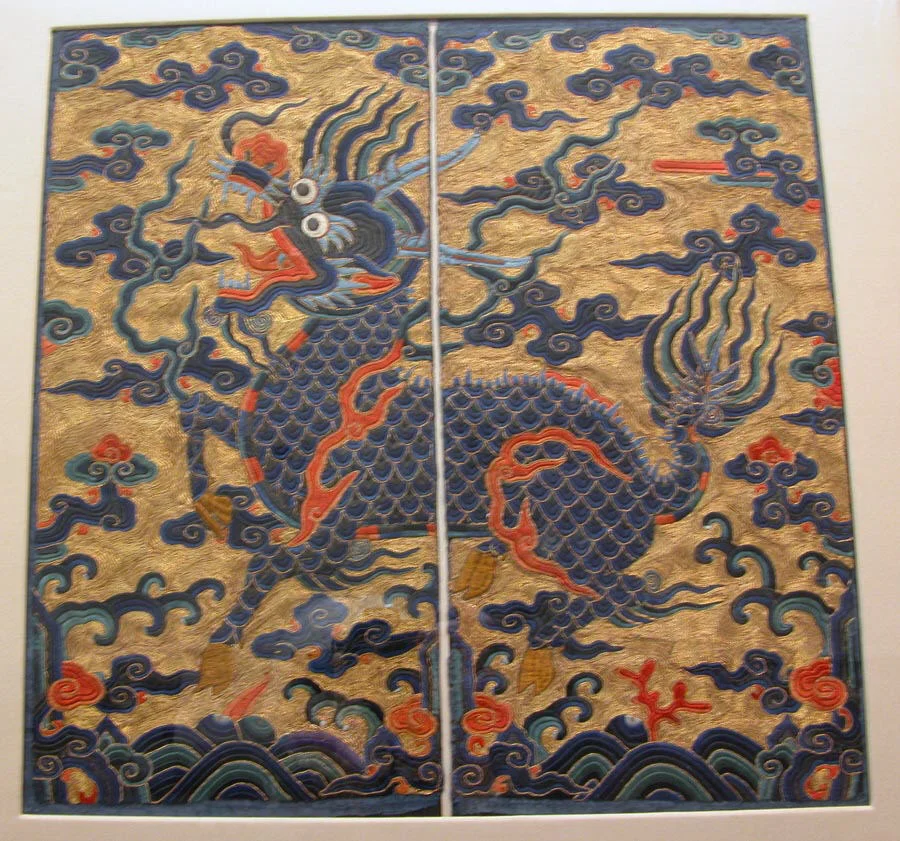 Цилинь на китайском военном штандарте. 17 век/Metropolitan Art Museum