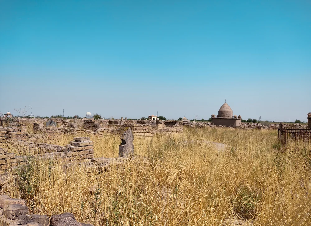 Кладбище Сапаралы ата. Жетысай / Бактылы Боранбаева