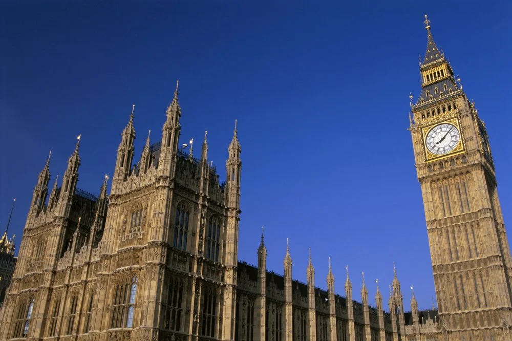 Здание парламента в Лондоне и Биг Бен/Getty Images