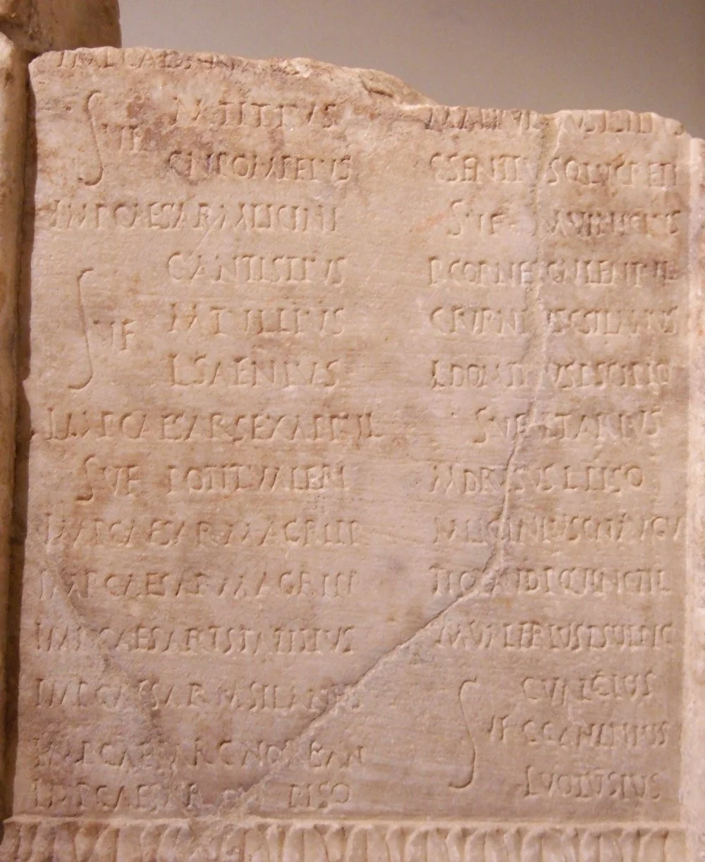 Fragment of an imperial-age consular fasti (Roman calendar) (Corpus Inscriptionum Latinarum (CIL) I, CIL VI), Museo Epigrafico, Rome/Wikimedia Commons