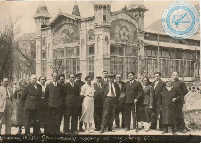 Ilyas Zhansugurov, on the right side of the photo. Pyatigorsk. 1936/Central State Archive