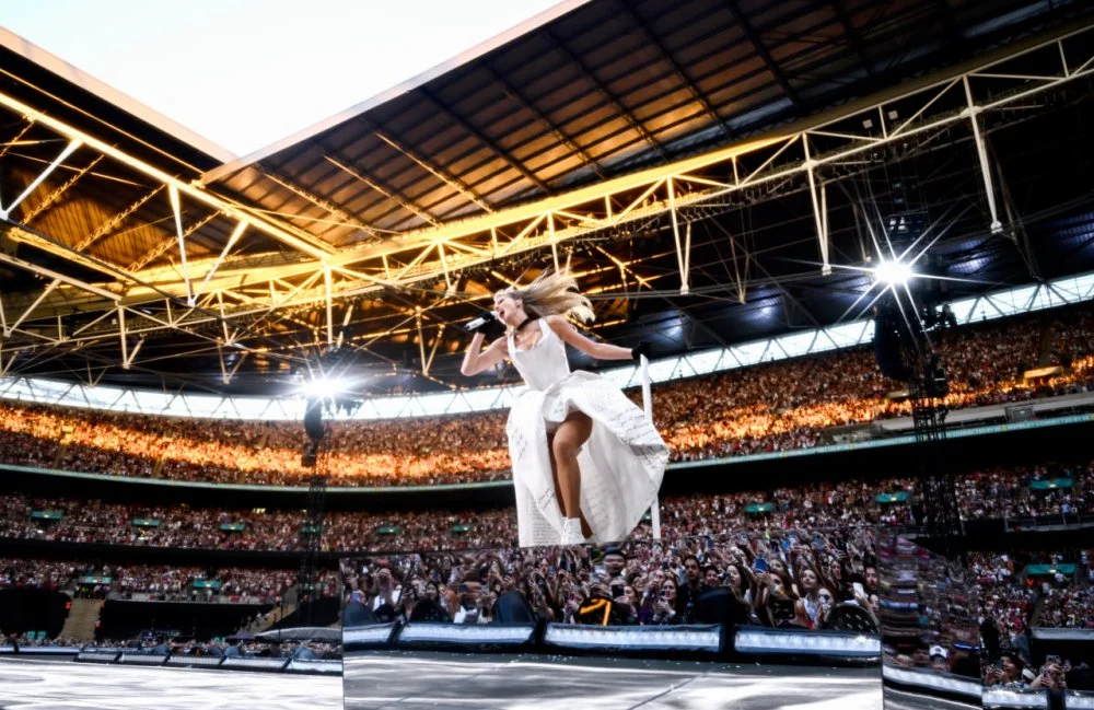 Тейлор Свифт 2024 жылы 23 маусымда Лондонда, Англияда Уэмбли стадионында «Taylor Swift | The Eras Tour» кезінде сахнада өнер көрсетуде/Gareth Cattermole/TAS24 / Getty Images for TAS Rights Management
