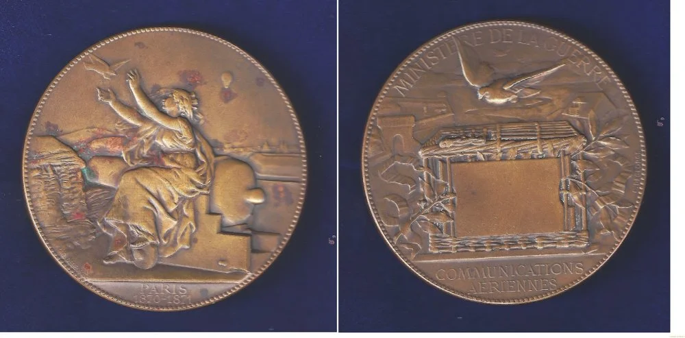 Siege of Paris 1870–1871, pigeon post medal by the artist Charles Degeorge/Wikimedia commons