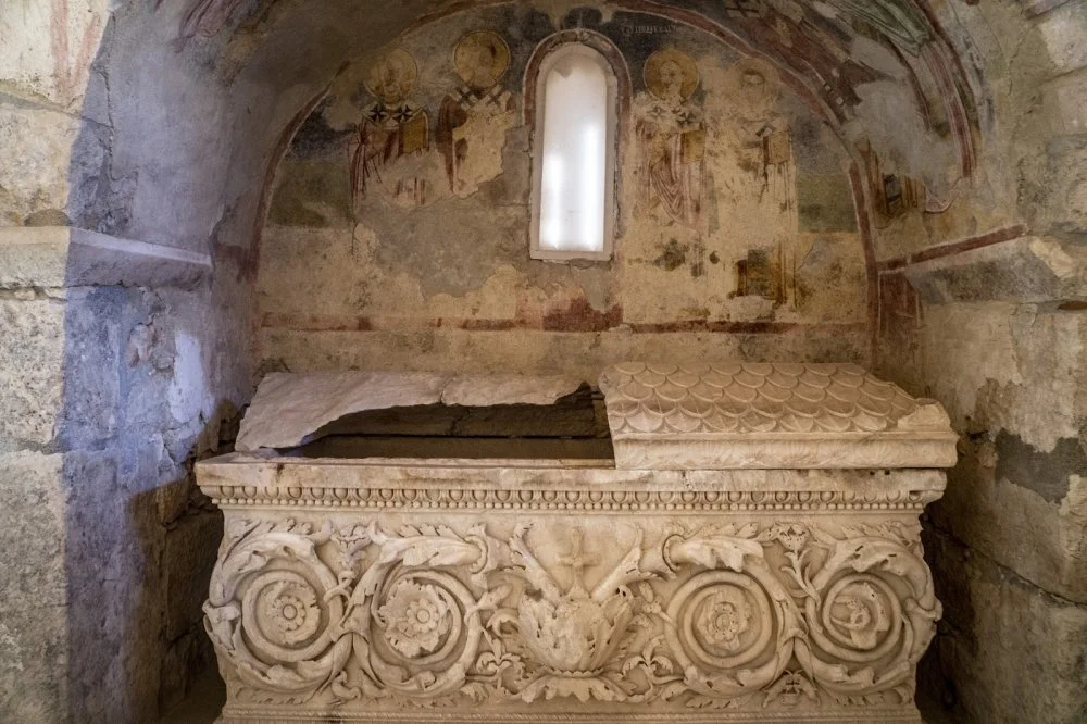 The Sarcophagus of Nicholas of Myra/Getty Images 