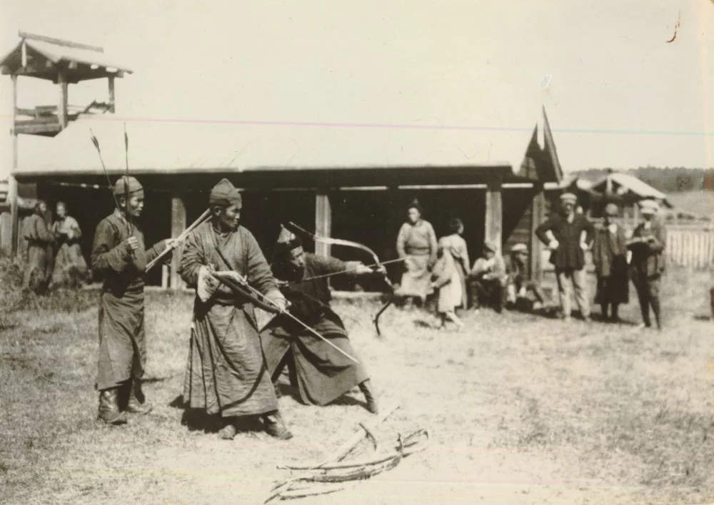 Mongolian archers. 1920s/Wikimedia commons