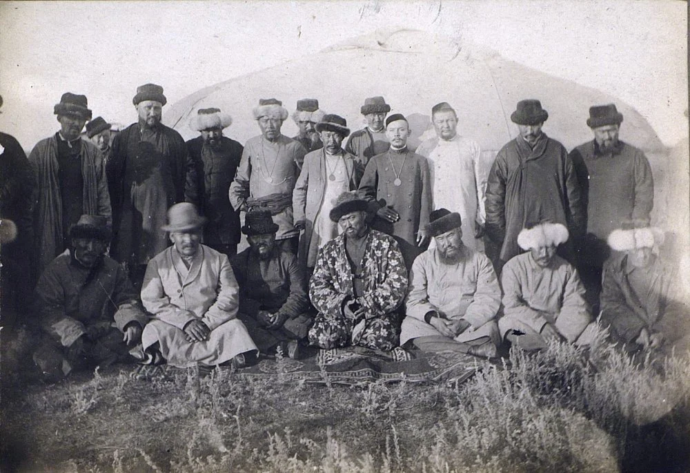 Қазақтың болыс басқарушылары. 1909 жыл / Wikimedia commons