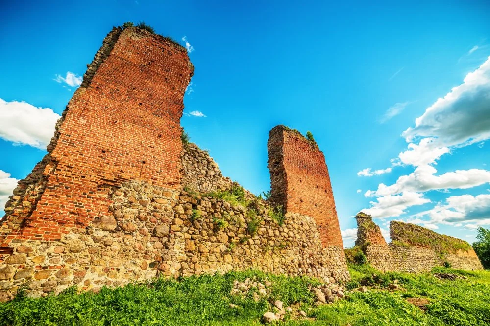  Belarus: remains of Krevo castle/Shutterstock