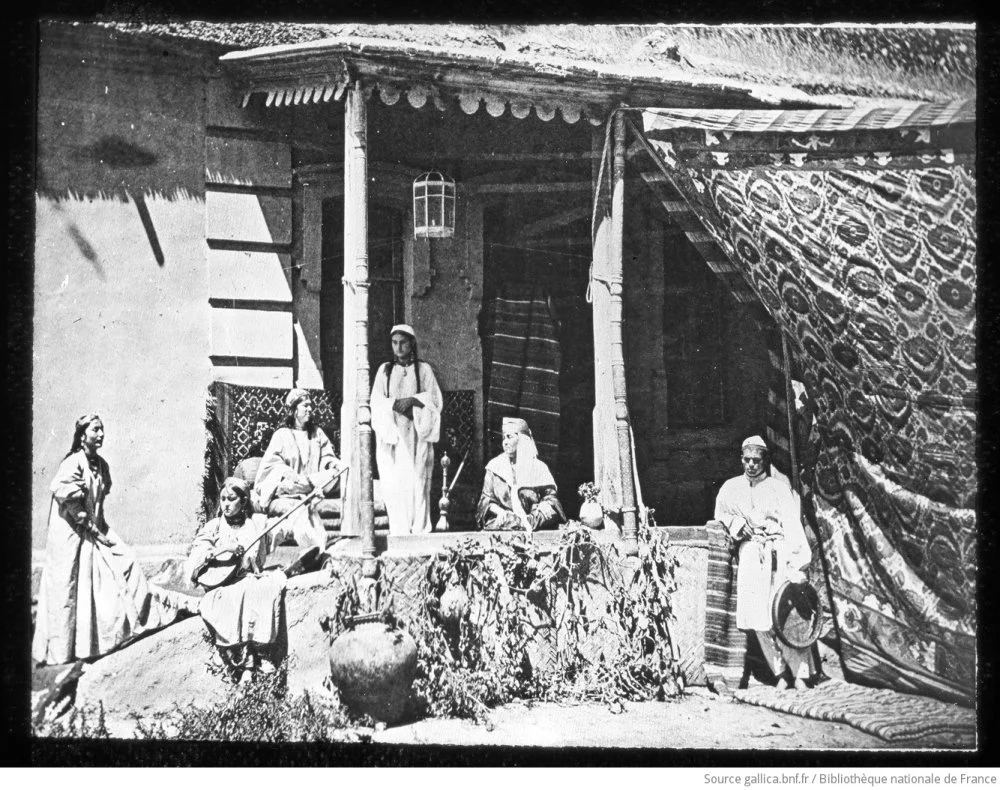 Шарль Эжен Уйфальви де Мезоковезд. Сартские женщины в Туркестане, 1877–1880 / Bibliothèque nationale de France / Gallica