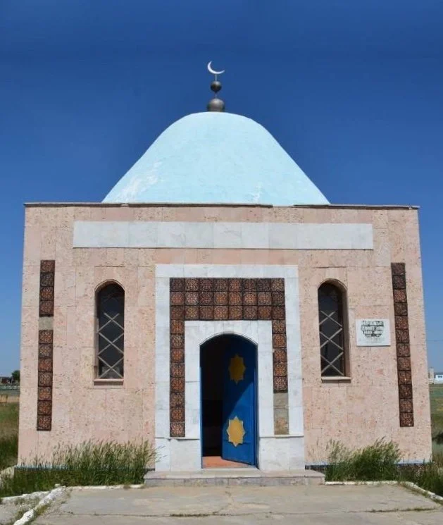 Міржақып Дулатұлы кесенесі / Ашық дереккөз 