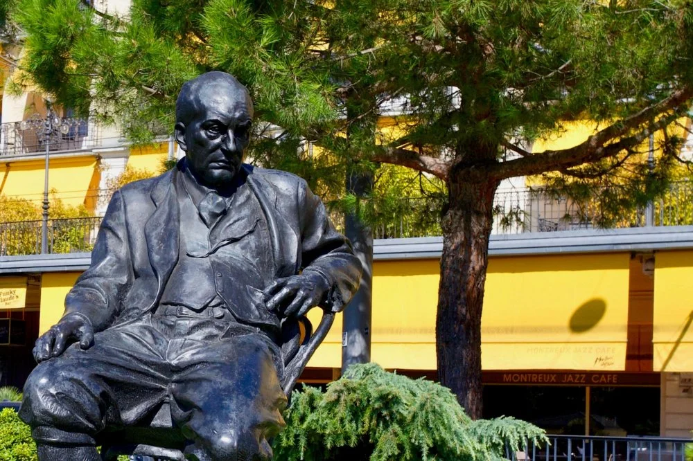 Статуя Владимира Набокова. Монтре, Швейцария/Alamy